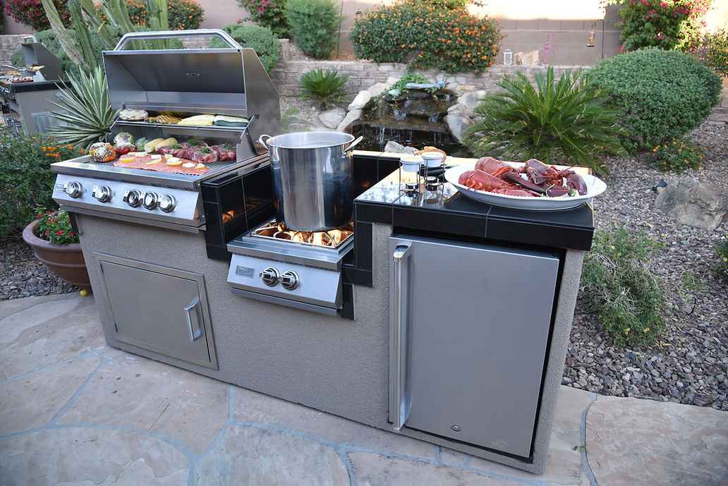 KoKoMo Outdoor Kitchen with Grill & Refrigerator