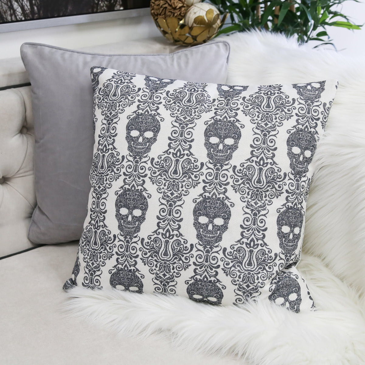 Gothic Damask Skull Throw Pillow – 20"
