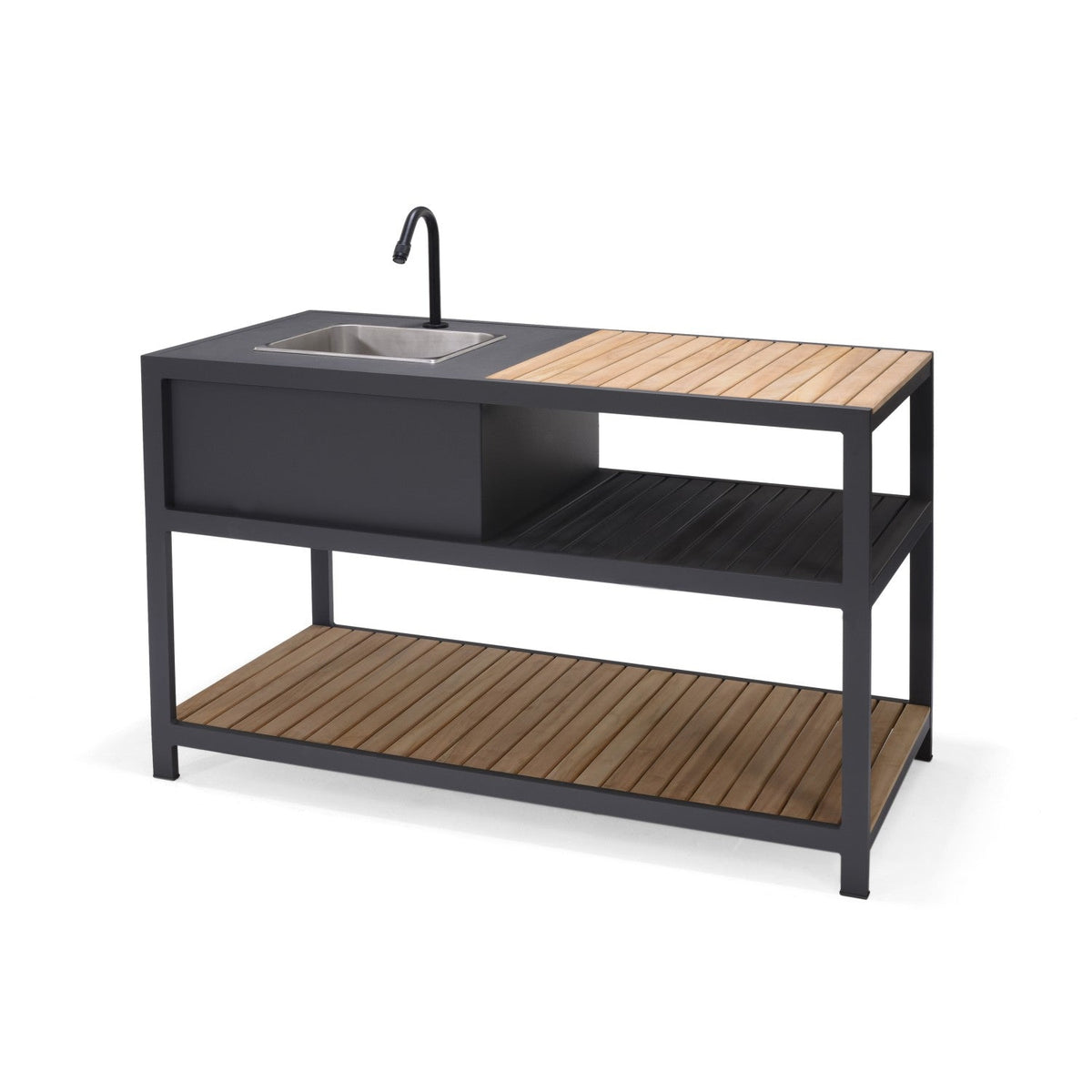 Outdoor Kitchen with Stainless Steel Sink