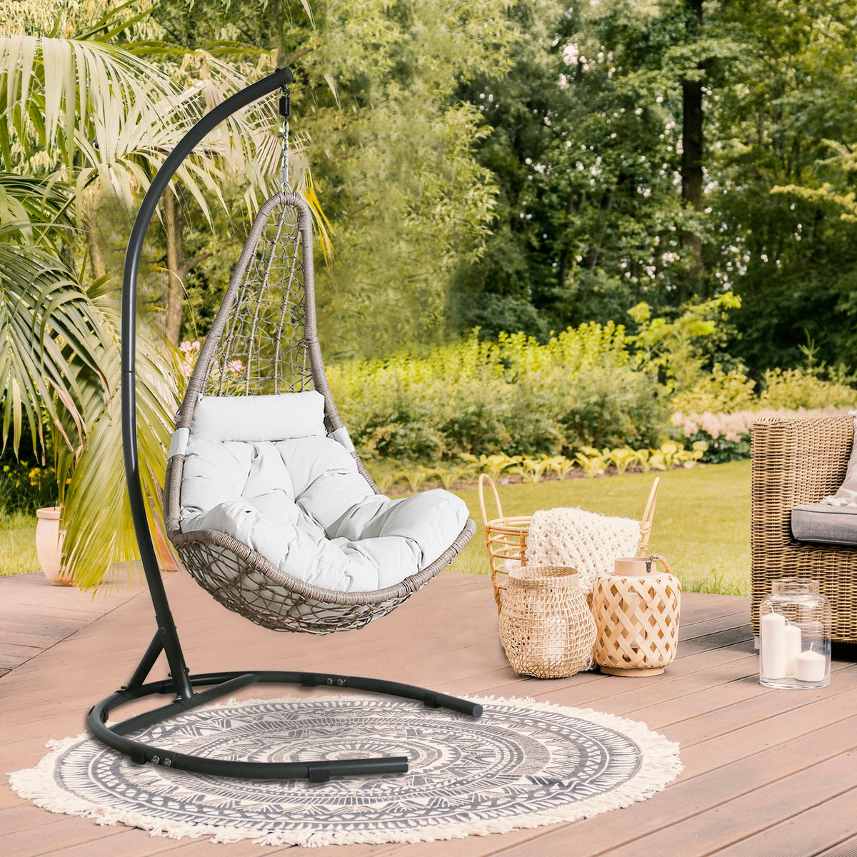 Peakhome Furnishings Outdoor/Indoor Wicker Hanging Basket Swing Chair with Stand
