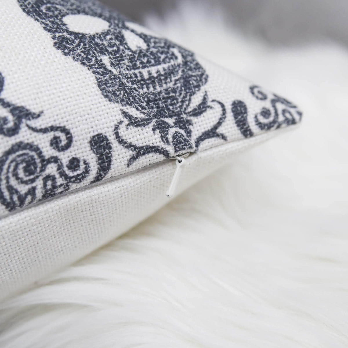 Gothic Damask Skull Throw Pillow – 20"