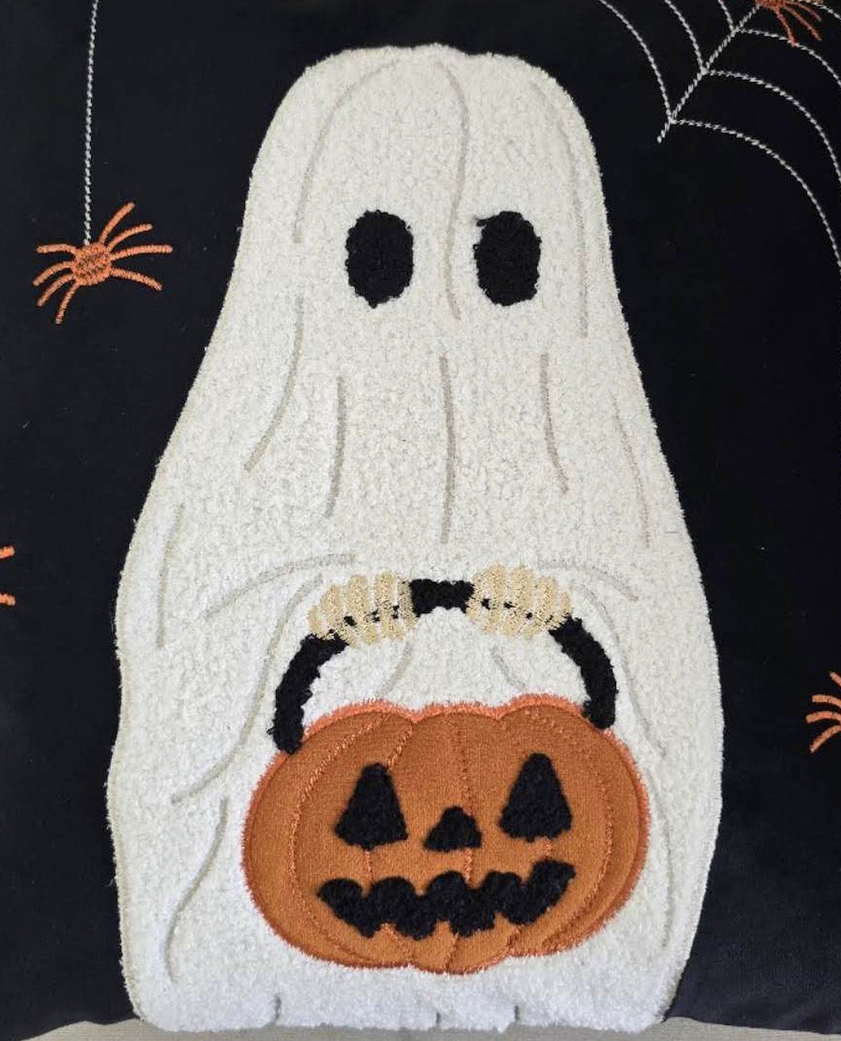 Halloween Ghost & Pumpkin Bucket Throw Pillow – 20"