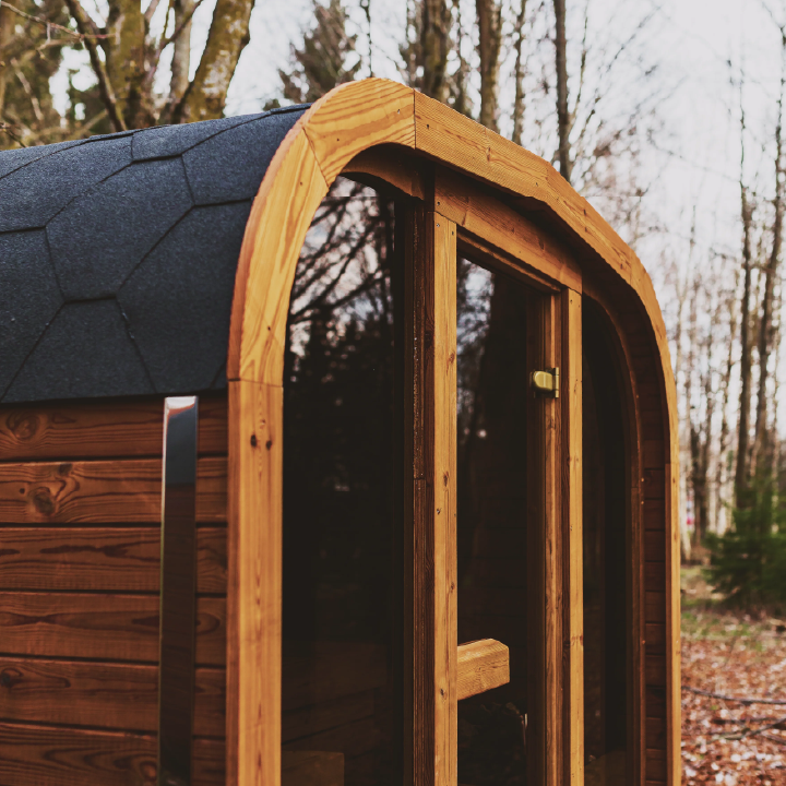 Mande MW20 Outdoor ThermoWood Sauna – 5–6 Person